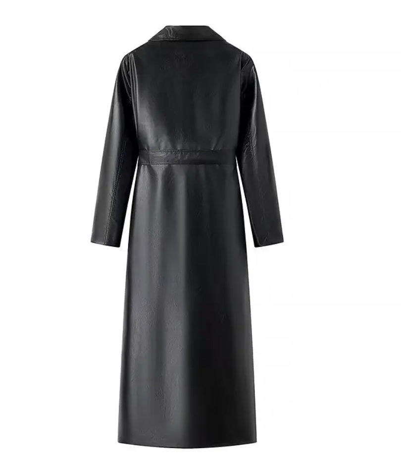 Sobretudo em Couro Geovanna