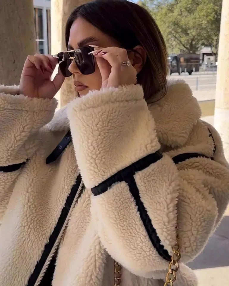 Casaco Feminino peluciado Nina