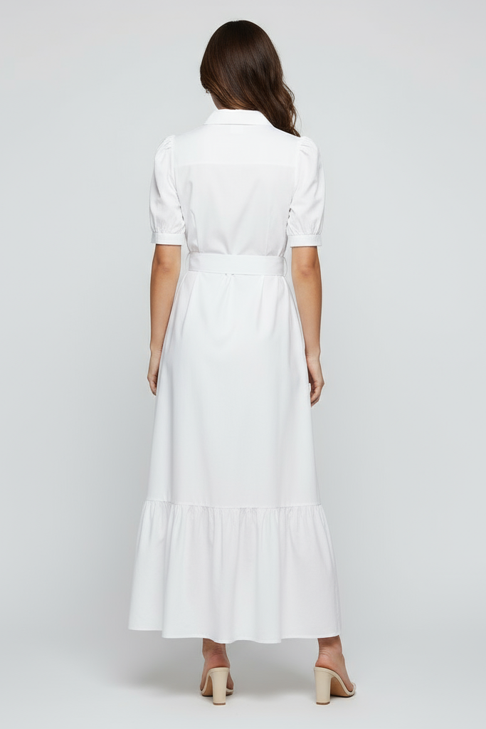 Modelo de costas com vestido branco